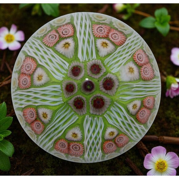 Strathearn Other - Vintage Strathearn Millefiori Glass Paperweight Scotland Green Floral w/Label